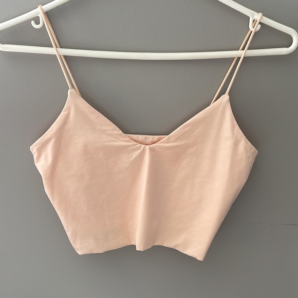 Blush pink cropped tank - Picture 3 of 5